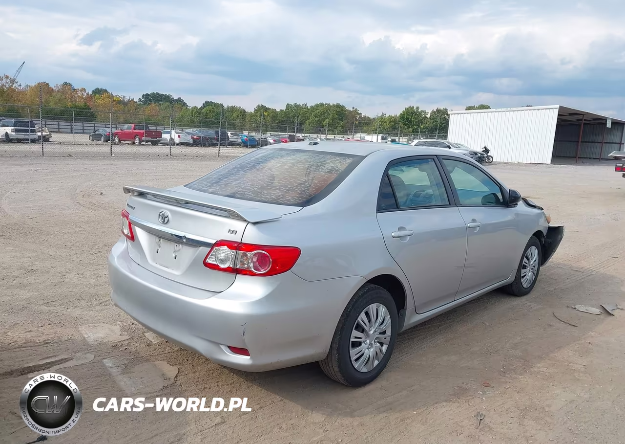 2011 Toyota Corolla Le VIN:2T1BU4EE4BC637586 - 4