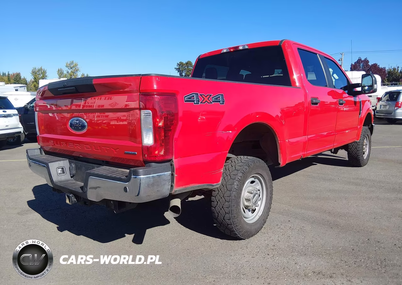 2018 Ford F-250 Xl VIN:1FT7W2B64JEC48718 - 4