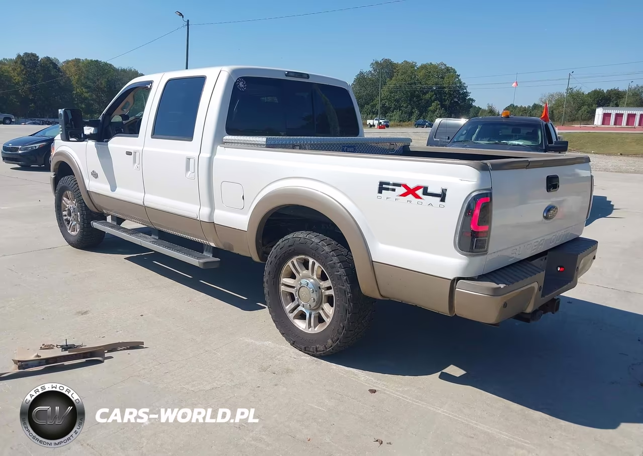 2011 Ford F-250 Lariat VIN:1FT7W2BT1BEA62240 - 3
