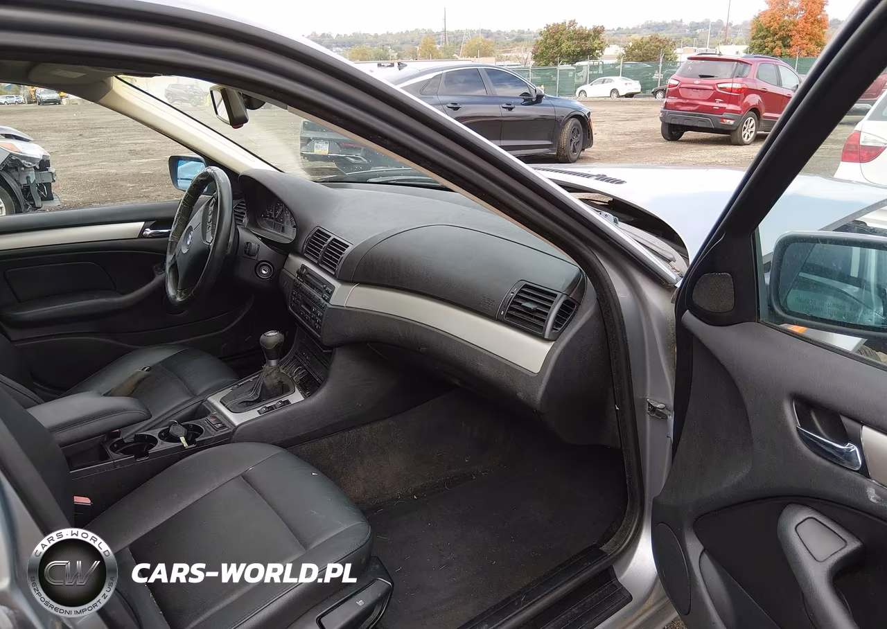 2004 BMW 325Xi VIN:WBAEU33404PF61600 - 5