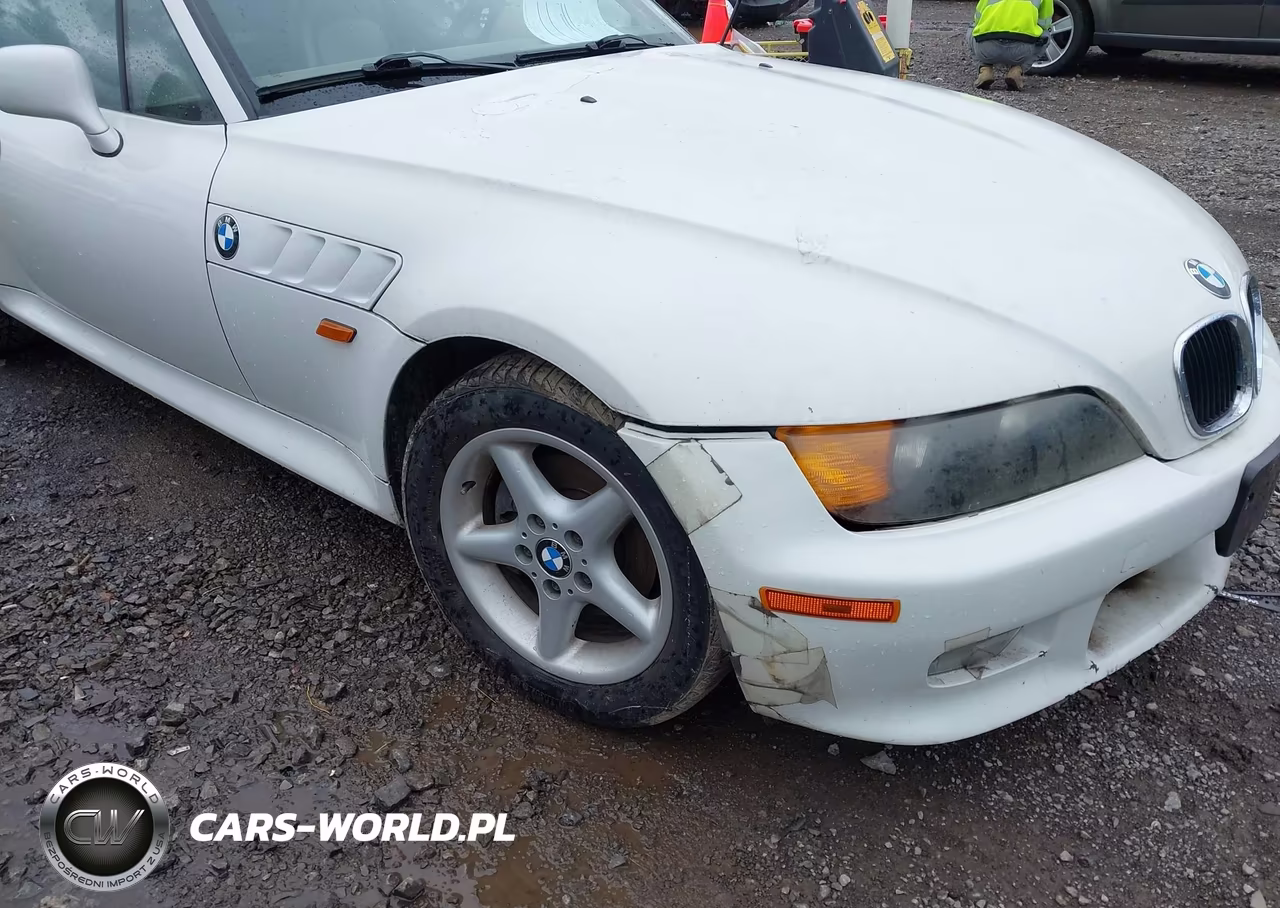 1999 BMW Z3 2.8 VIN:4USCH3333XLF40476 - 12