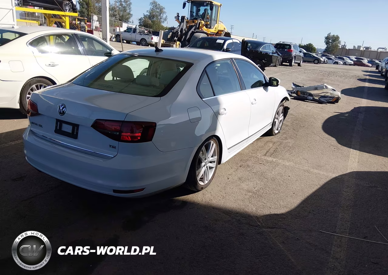 2017 Volkswagen Jetta 1.8T Sel-1.8T Sel Premium VIN:3VWL17AJ9HM300314 - 4