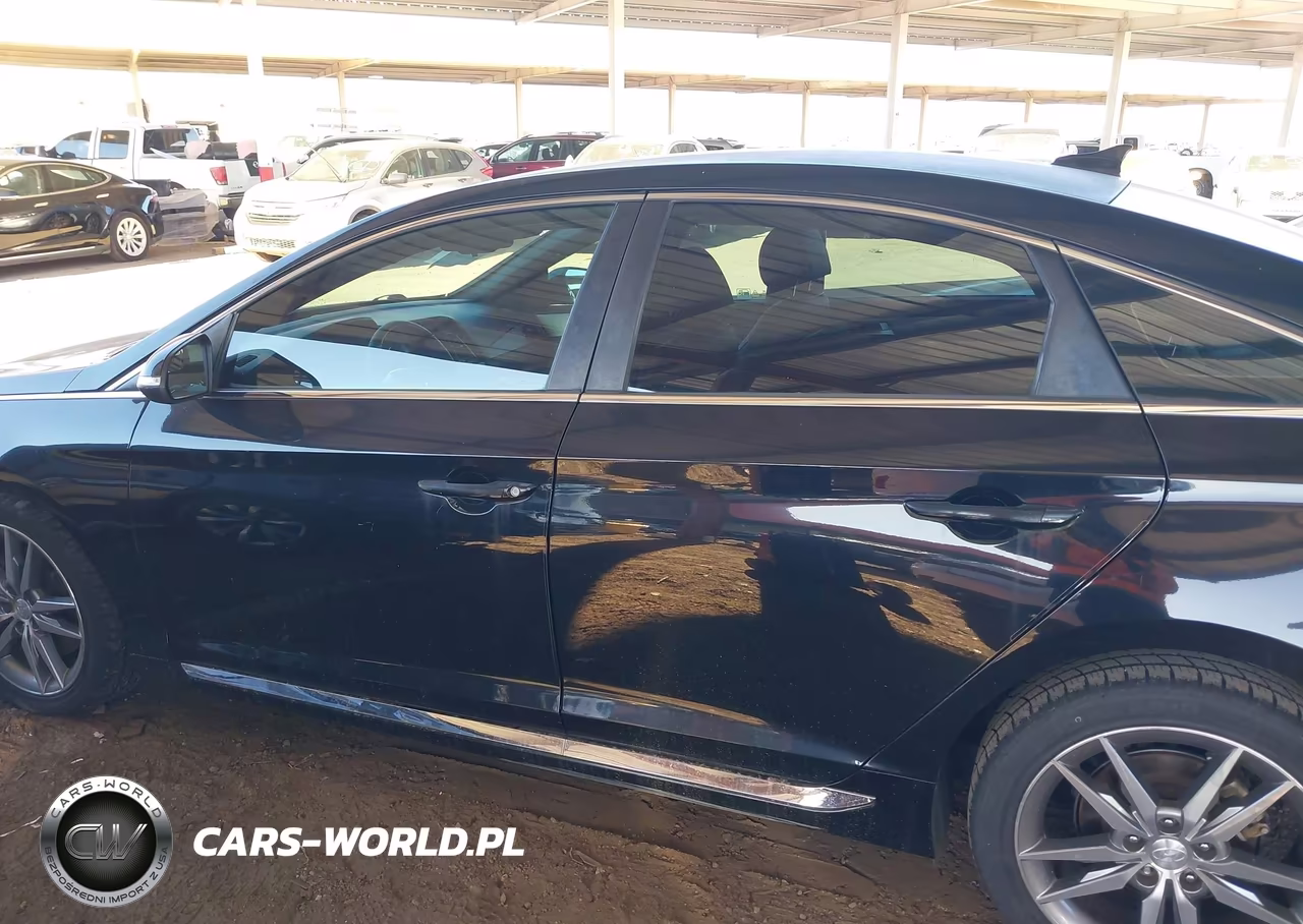2017 Hyundai Sonata Sport 2.0T VIN:5NPE34AB9HH568153 - 15