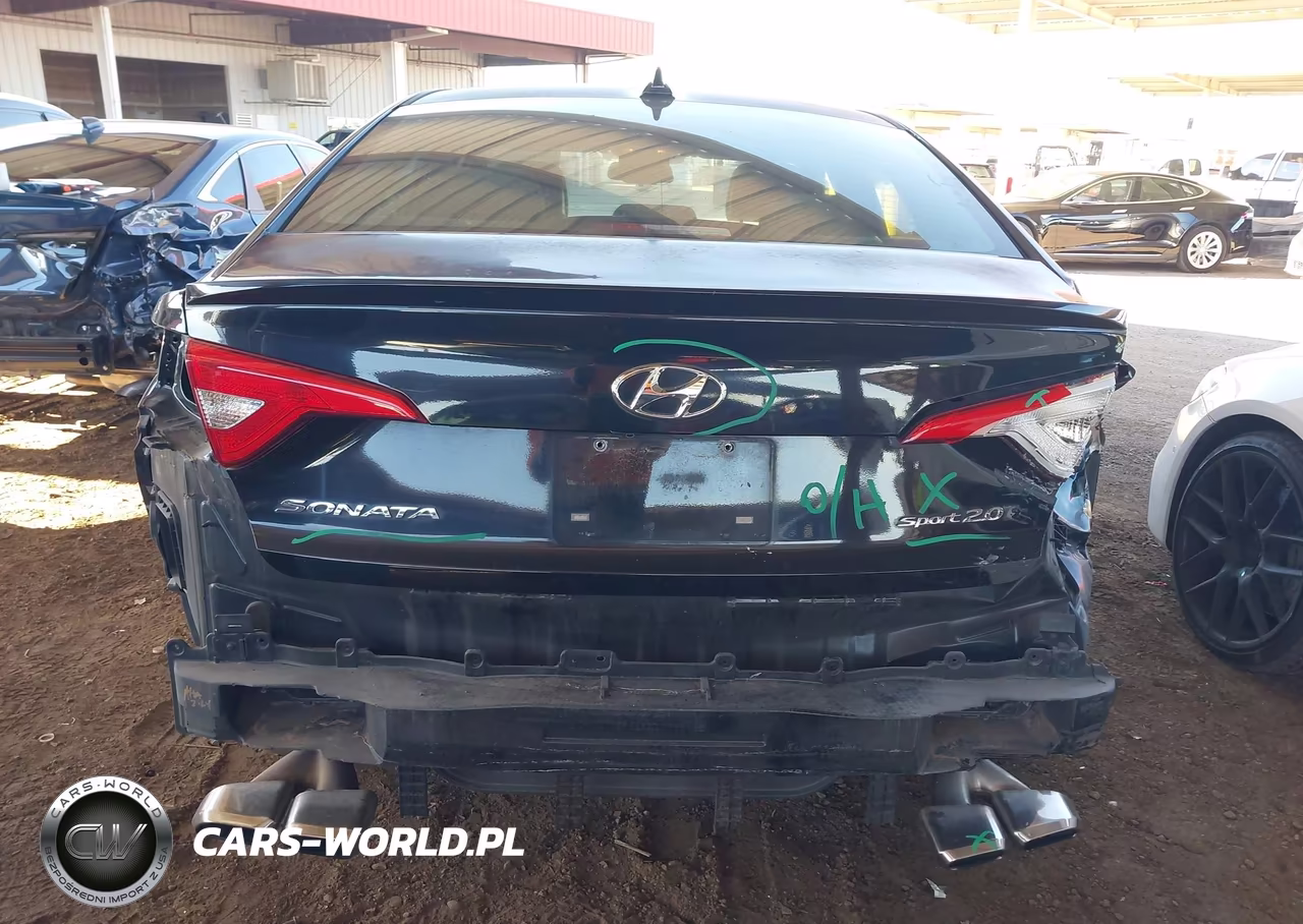 2017 Hyundai Sonata Sport 2.0T VIN:5NPE34AB9HH568153 - 17