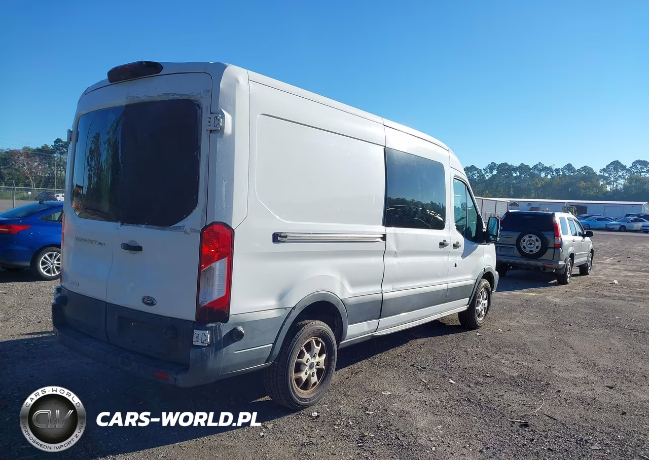 2018 Ford Transit-250 VIN:1FTYR2CG1JKA93985 - 4