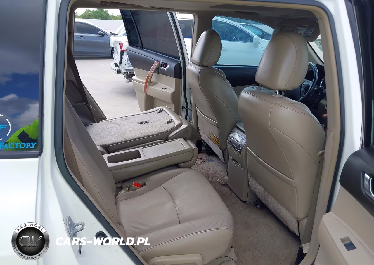 2010 Toyota Highlander Limited V6 VIN:5TDYK3EH0AS002858 - 8