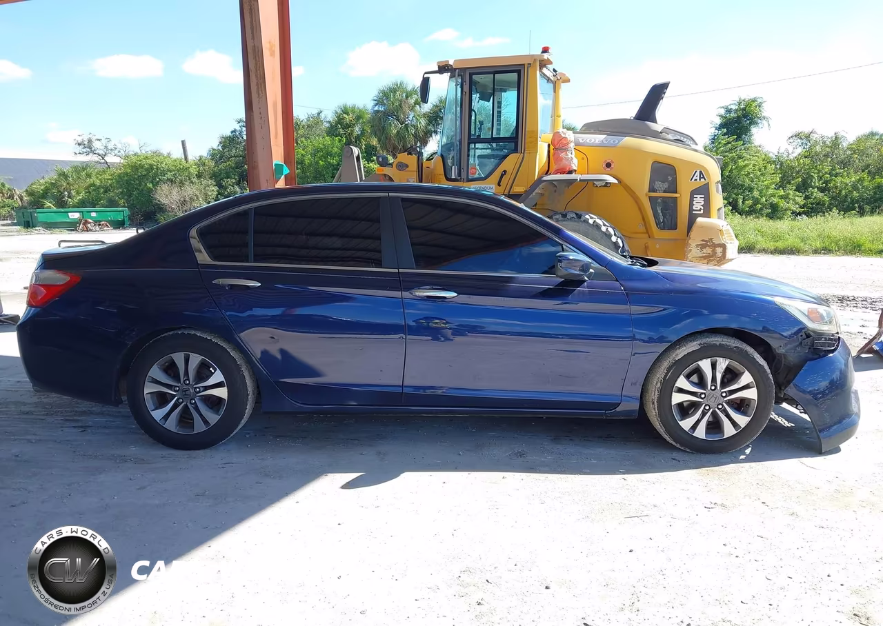 2013 Honda Accord Lx VIN:1HGCR2F33DA142800 - 13