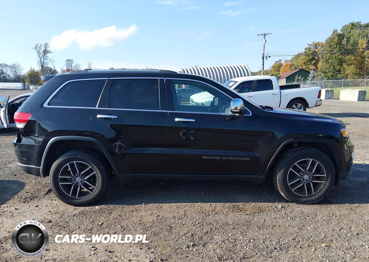 2017 Jeep Grand Cherokee Limited 4X4 VIN:1C4RJFBG9HC858210 - 13
