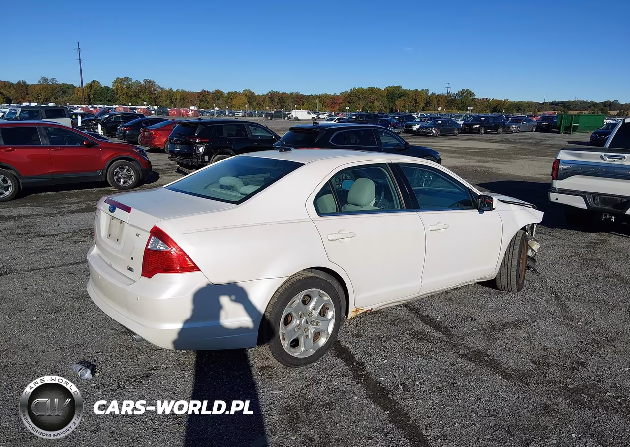 2010 Ford Fusion Se VIN:3FAHP0HGXAR138264 - 4