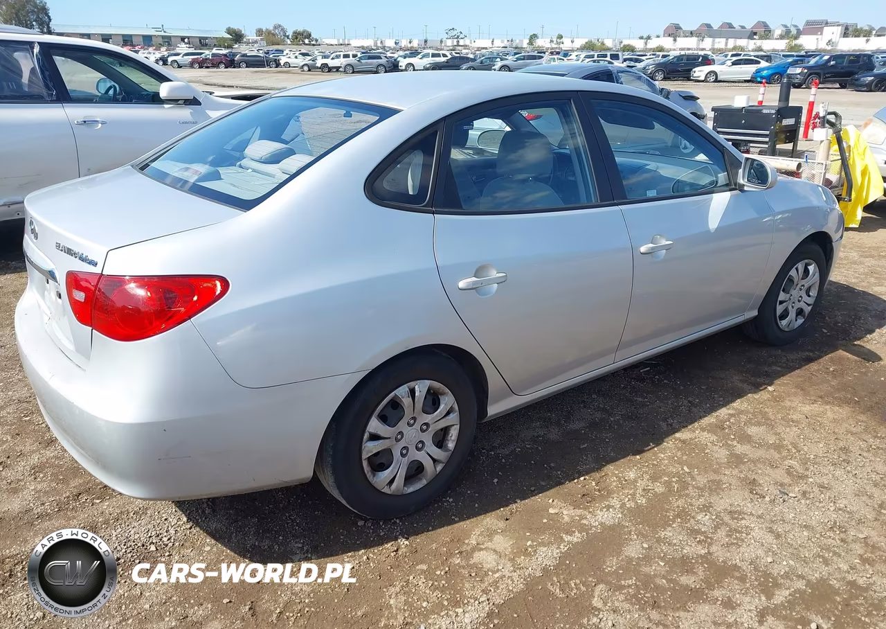 2010 Hyundai Elantra Blue VIN:KMHDU4AD8AU950031 - 4