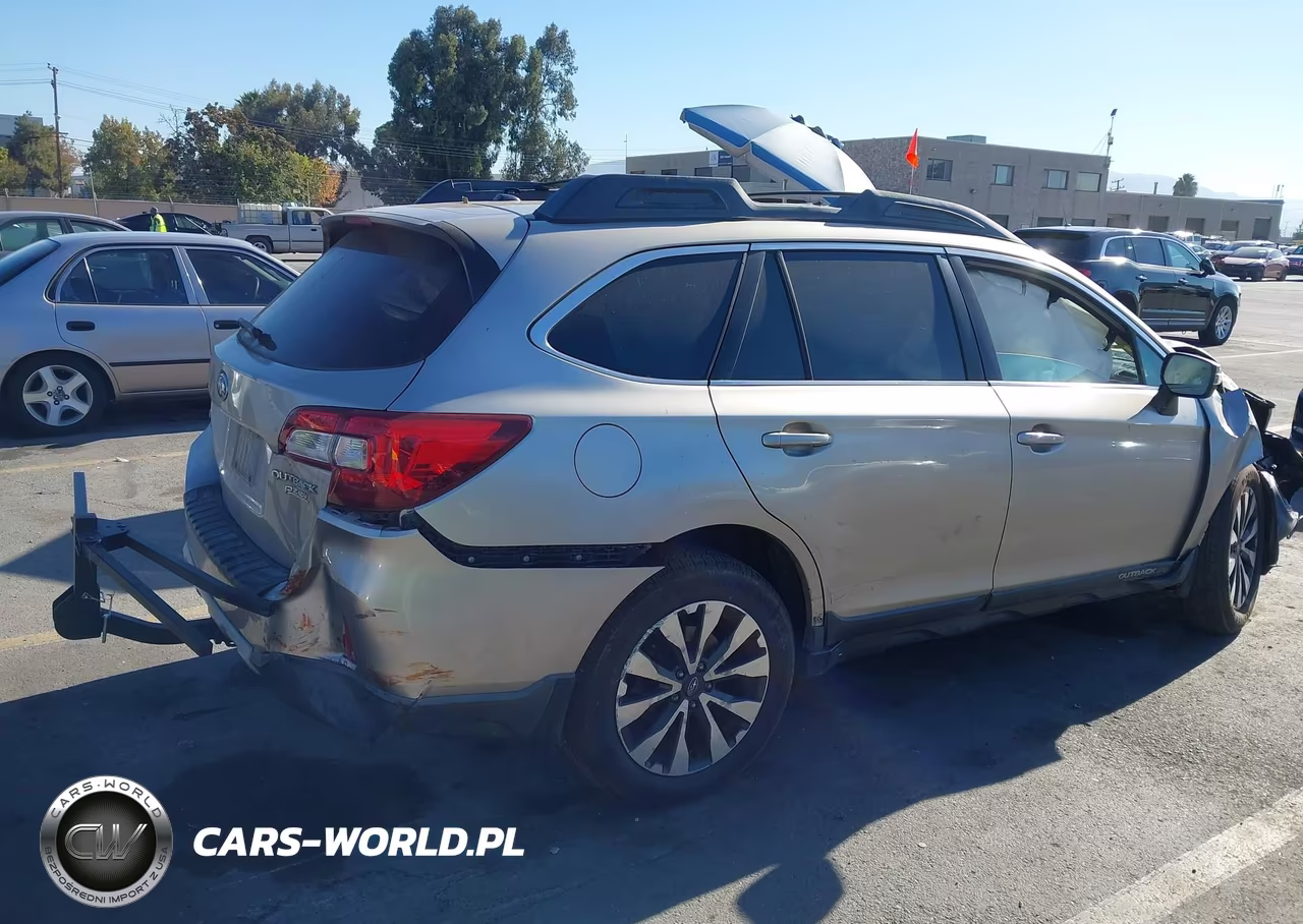 2015 Subaru Outback 2.5I Limited VIN:4S4BSANC4F3269293 - 4