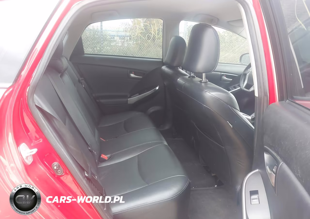 2015 Toyota Prius Persona Series Special Edition VIN:JTDKN3DU4F0407160 - 8