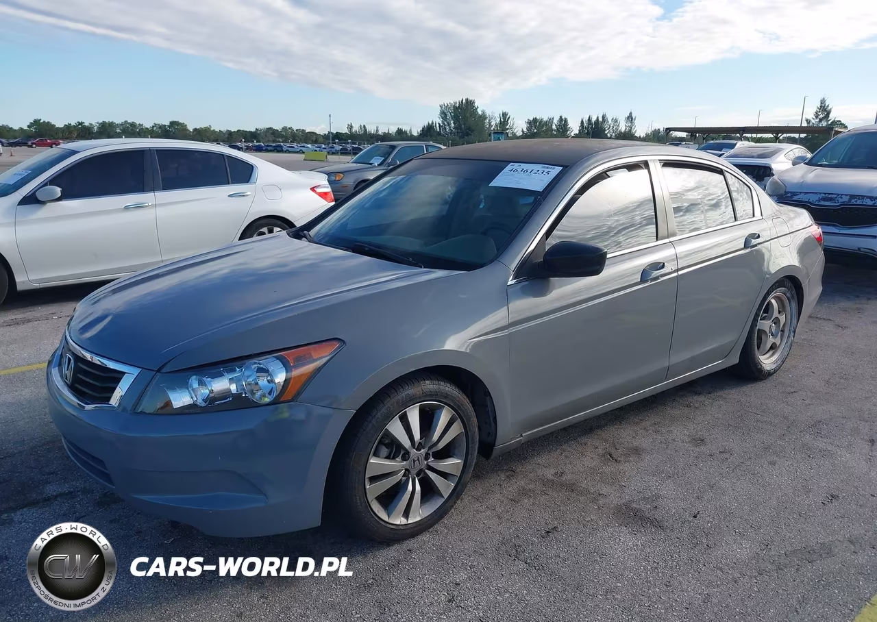 2010 HONDA ACCORD VIN:1HGCP2F32AA070330 - 2