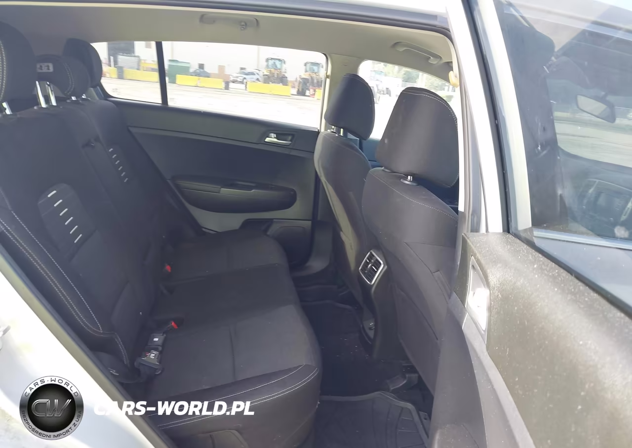 2018 Kia Sportage Lx VIN:KNDPMCAC4J7308486 - 8