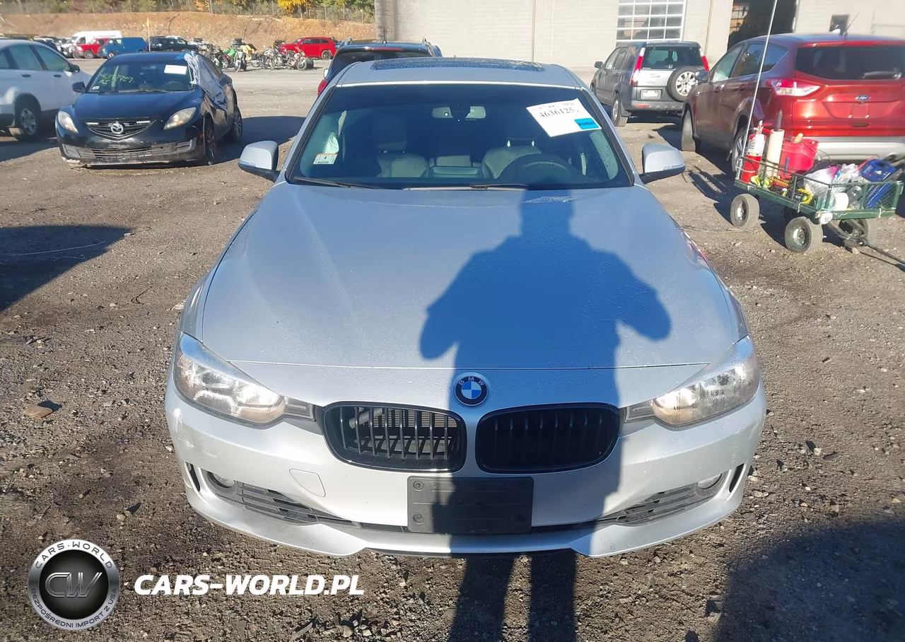2015 BMW 328I xDrive VIN:WBA3B5G56FNS13193 - 12