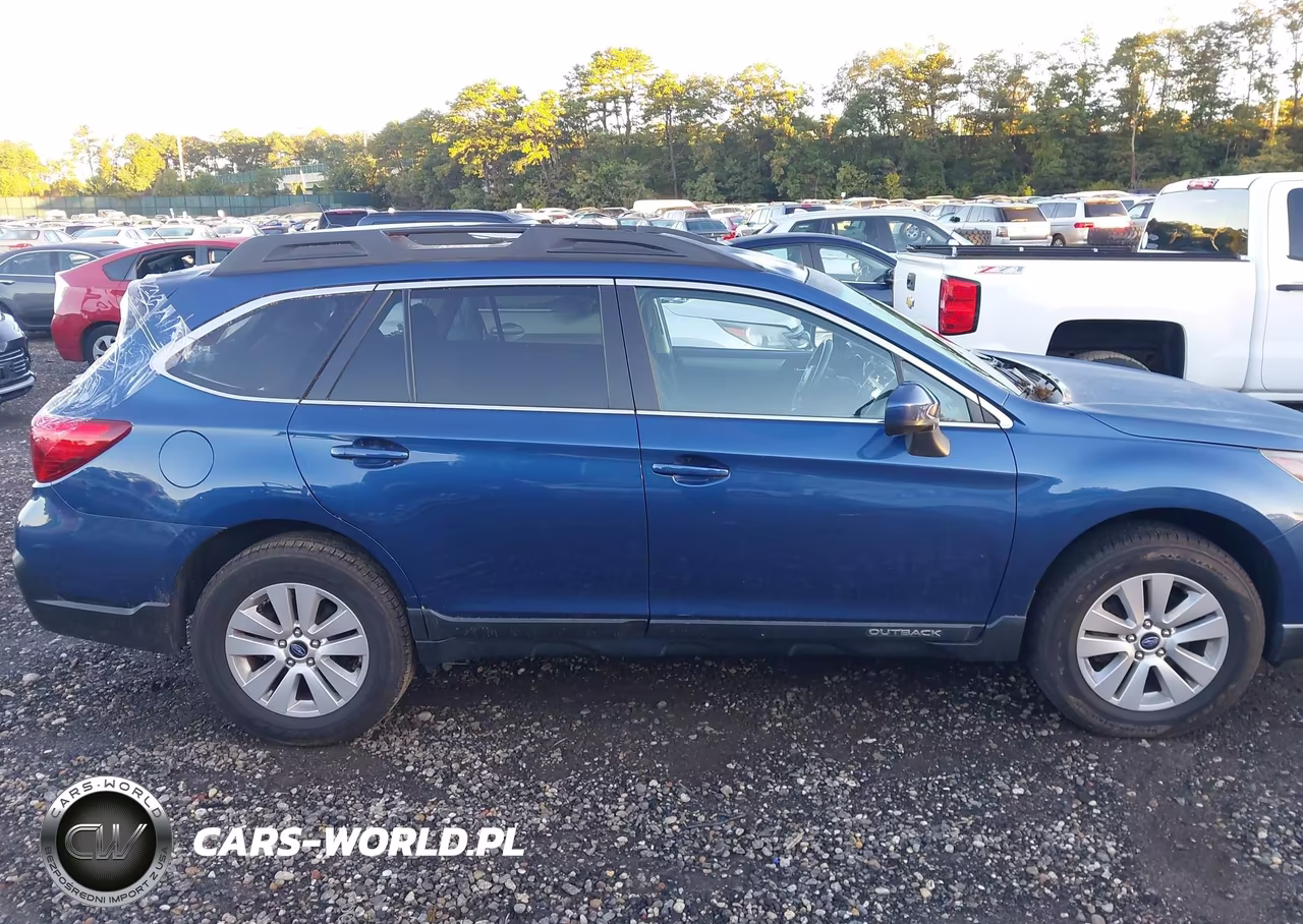 2019 Subaru Outback 2.5I Premium VIN:4S4BSAFC2K3355341 - 13