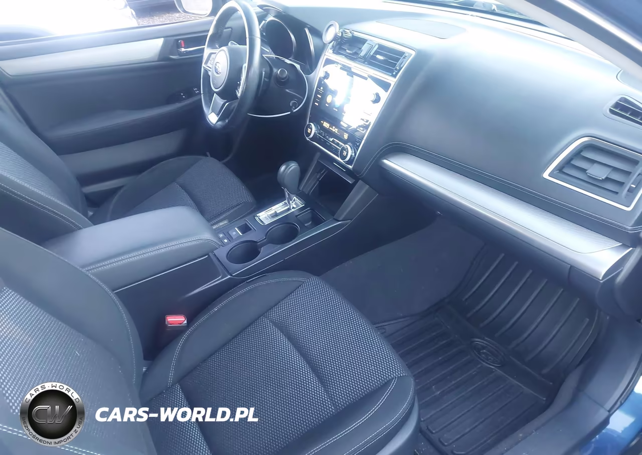 2019 Subaru Outback 2.5I Premium VIN:4S4BSAFC2K3355341 - 5
