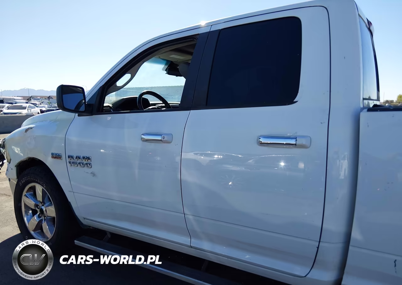 2015 Ram 1500 Big Horn VIN:1C6RR6GT9FS644861 - 14