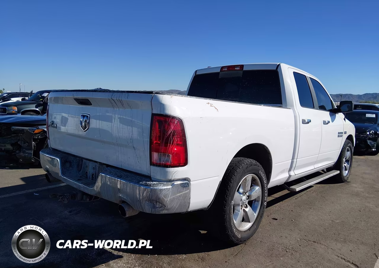 2015 Ram 1500 Big Horn VIN:1C6RR6GT9FS644861 - 4