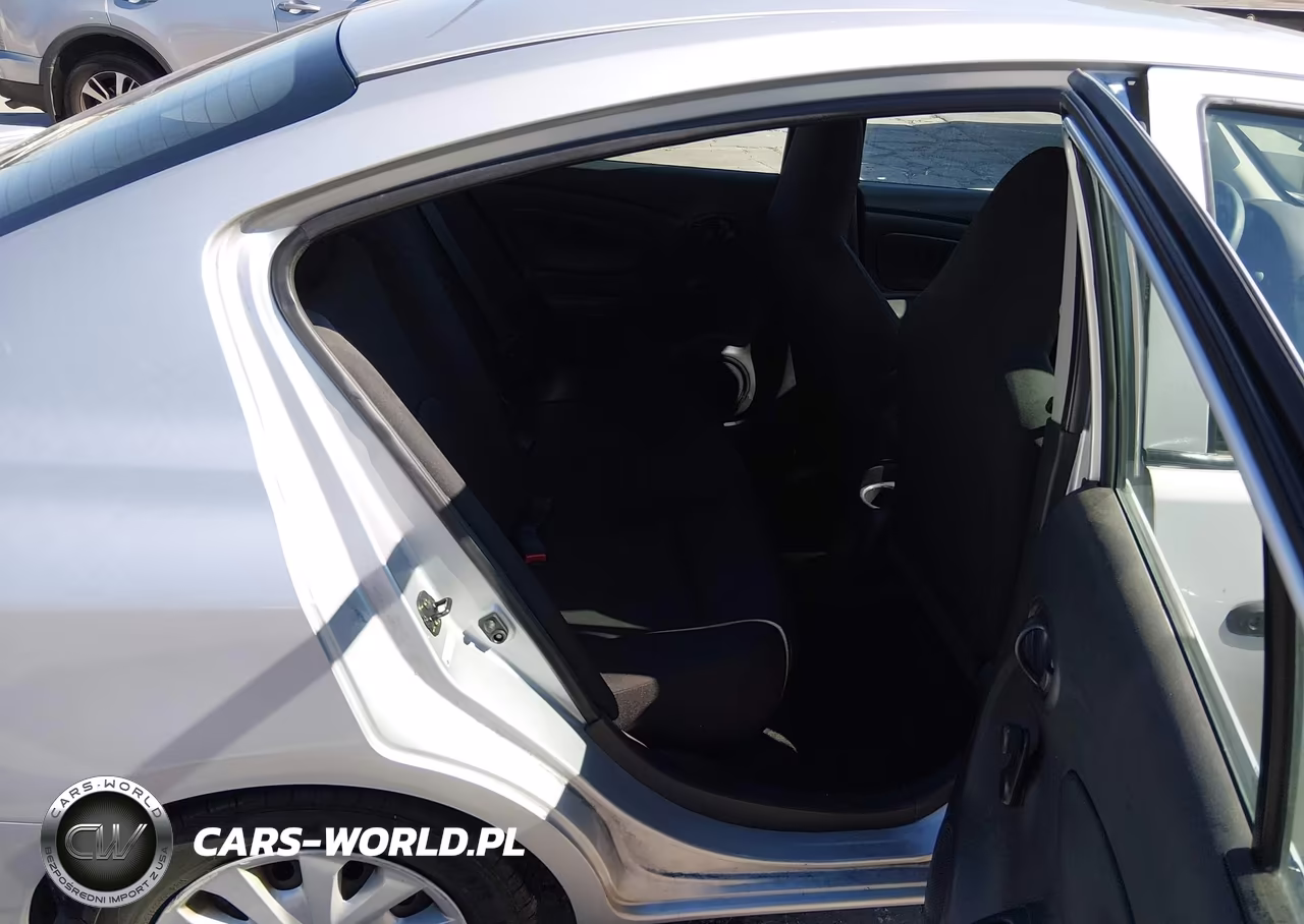 2017 Nissan Versa 1.6 S+ VIN:3N1CN7AP0HL879441 - 8