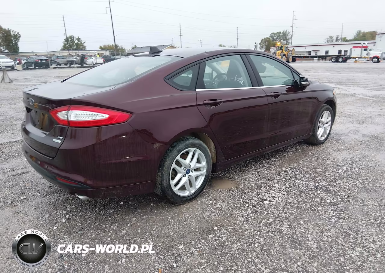 2013 Ford Fusion Se VIN:3FA6P0HR8DR364462 - 4