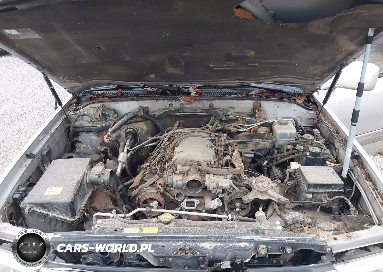 2000 Toyota Land Cruiser VIN:JT3HT05J3Y0103733 - 10