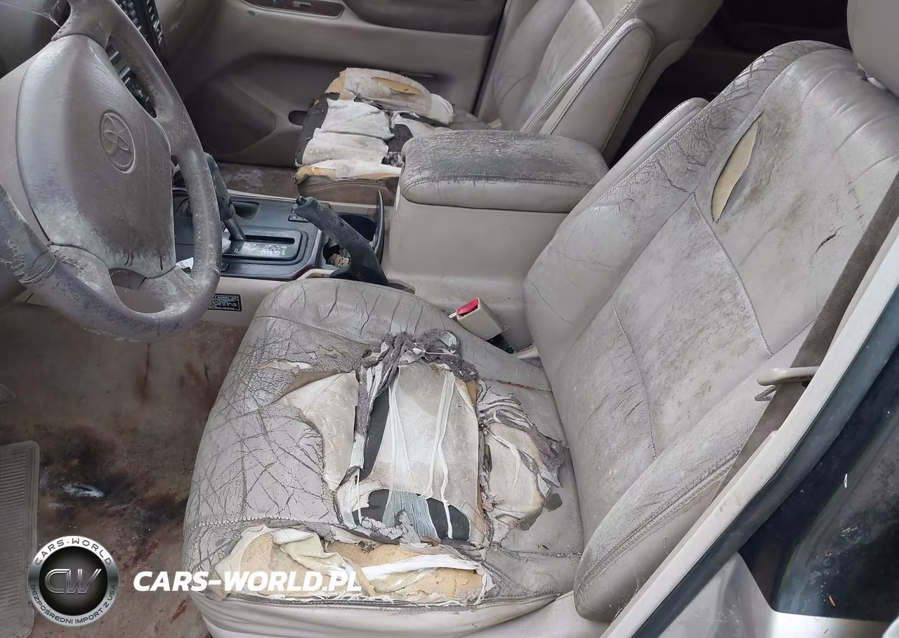 2000 Toyota Land Cruiser VIN:JT3HT05J3Y0103733 - 6