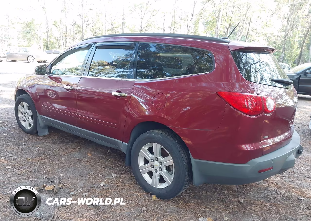 2010 Chevrolet Traverse Lt VIN:1GNLVFED6AS143075 - 3