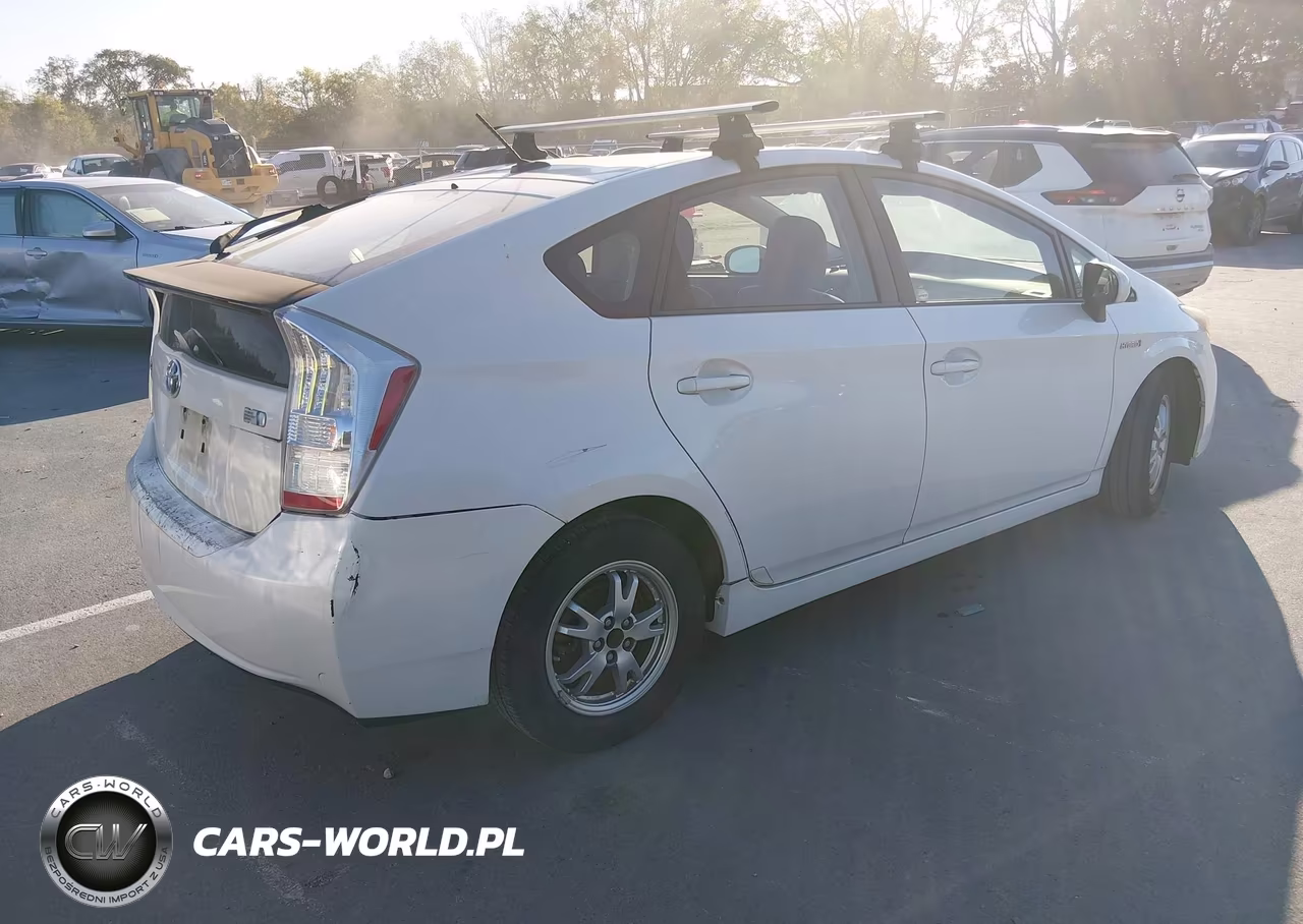 2010 Toyota Prius Iii VIN:JTDKN3DU3A0007499 - 4