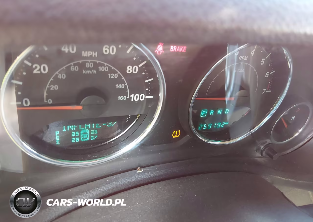 2017 Jeep Wrangler Willys Wheeler 4X4 VIN:1C4GJWAGXHL710172 - 7