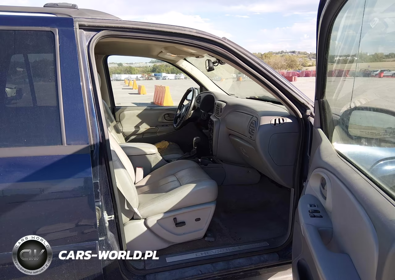 2008 Chevrolet Trailblazer Lt VIN:1GNDT13S382230828 - 5