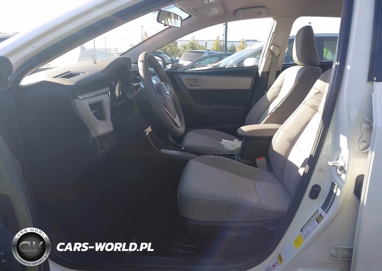 2016 Toyota Corolla Le VIN:2T1BURHE9GC686332 - 5