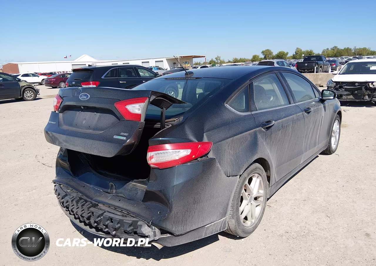 2014 Ford Fusion Se VIN:3FA6P0HD4ER136643 - 4
