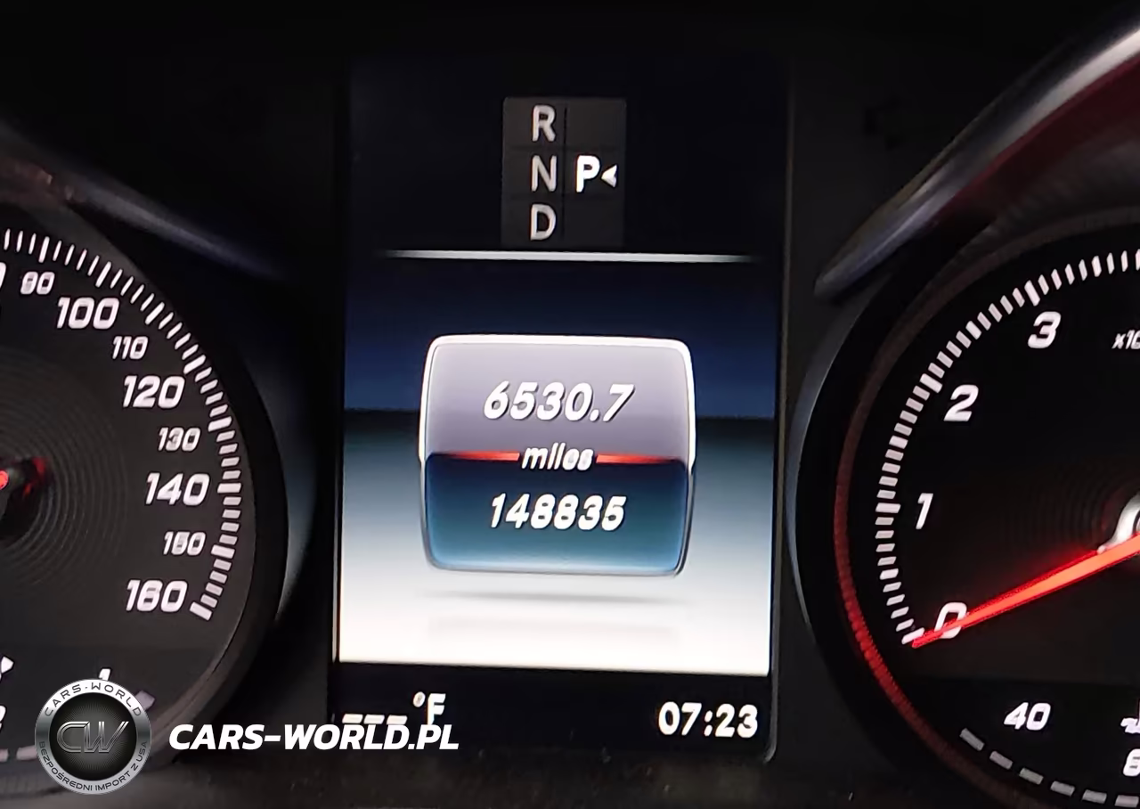 2016 Mercedes-Benz C 300 4Matic VIN:55SWF4KB6GU173465 - 7