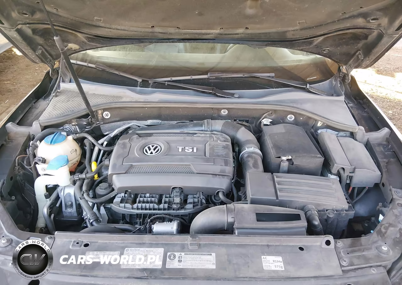 2014 Volkswagen Passat 1.8T Wolfsburg Edition VIN:1VWAT7A33EC095959 - 10