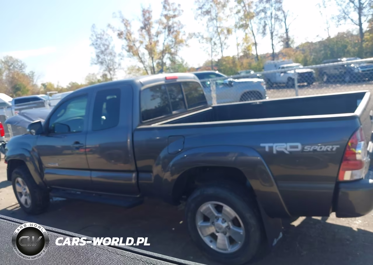 2014 Toyota Tacoma Base V6 VIN:5TFUU4ENXEX095103 - 14