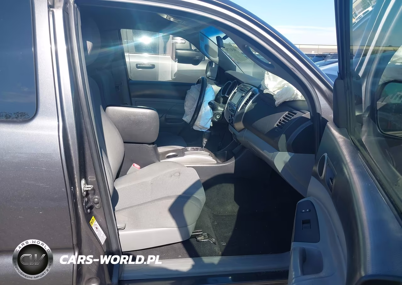 2014 Toyota Tacoma Base V6 VIN:5TFUU4ENXEX095103 - 5