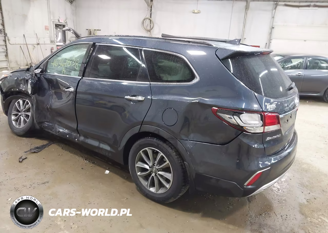 2018 Hyundai Santa Fe Se VIN:KM8SMDHF7JU283516 - 3