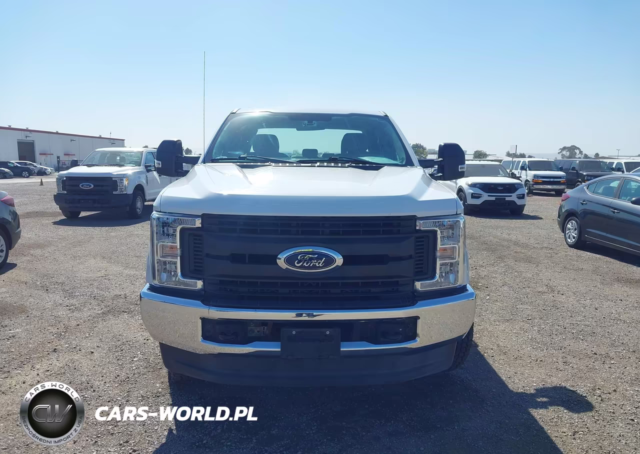 2018 Ford F-250 Xl VIN:1FT7X2B6XJEC69960 - 14