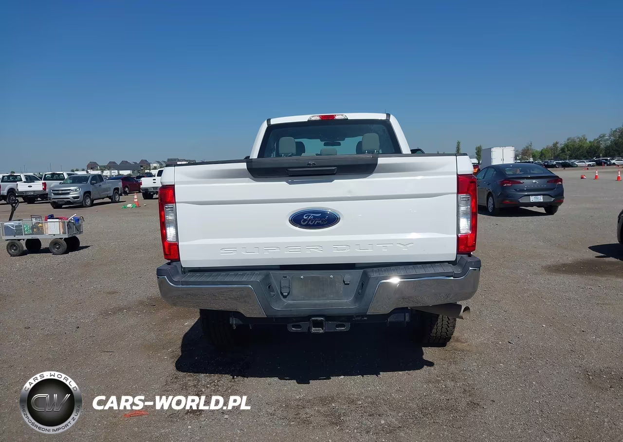 2018 Ford F-250 Xl VIN:1FT7X2B6XJEC69960 - 18