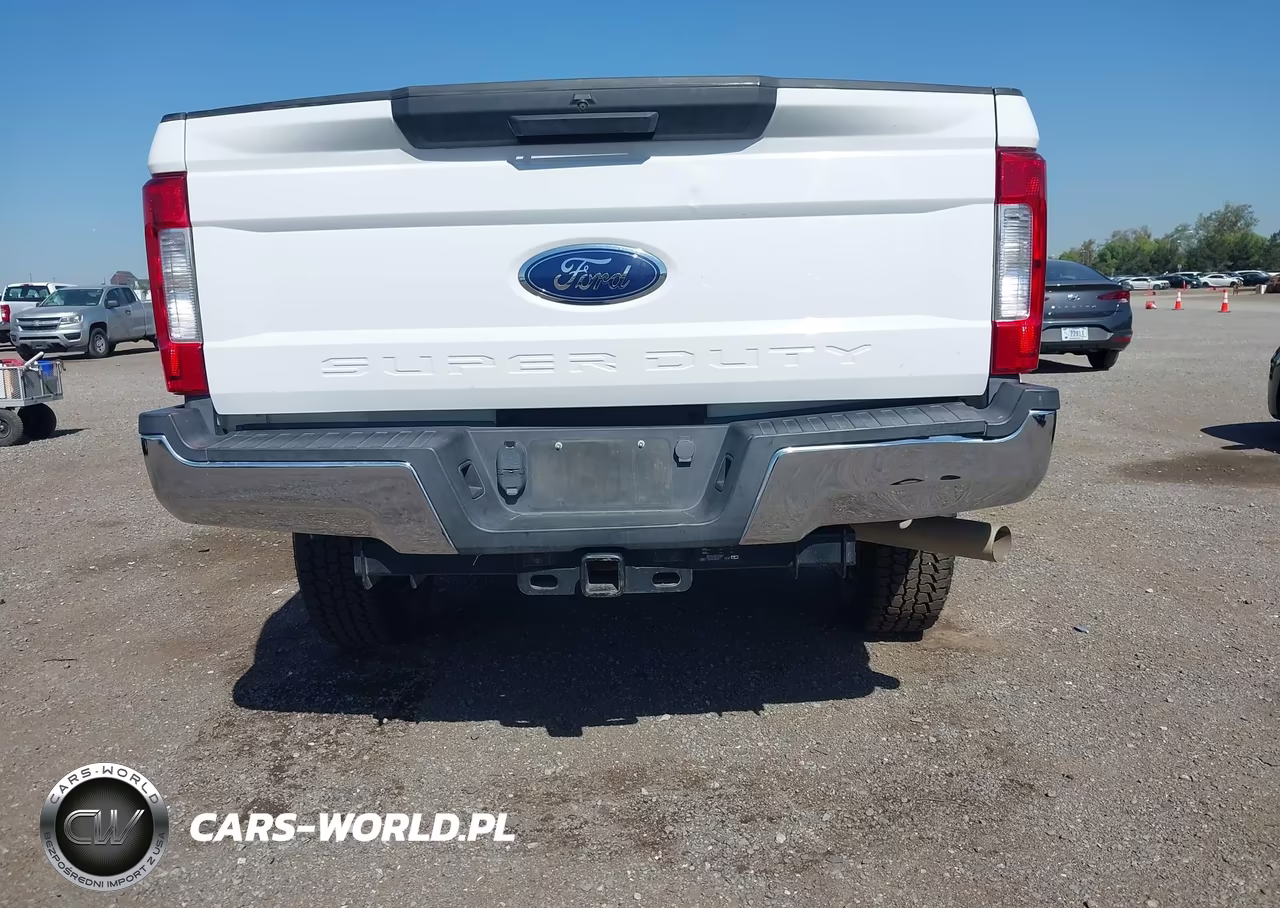 2018 Ford F-250 Xl VIN:1FT7X2B6XJEC69960 - 6