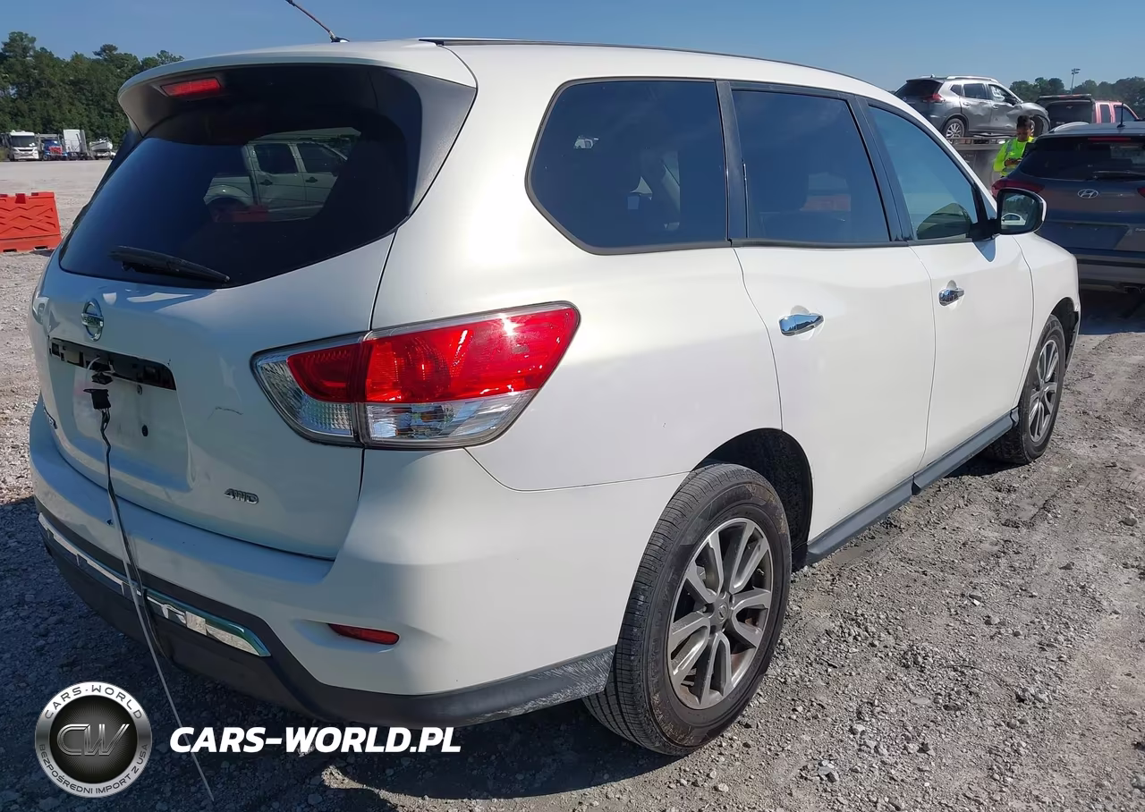 2013 Nissan Pathfinder S VIN:5N1AR2MM4DC635404 - 4