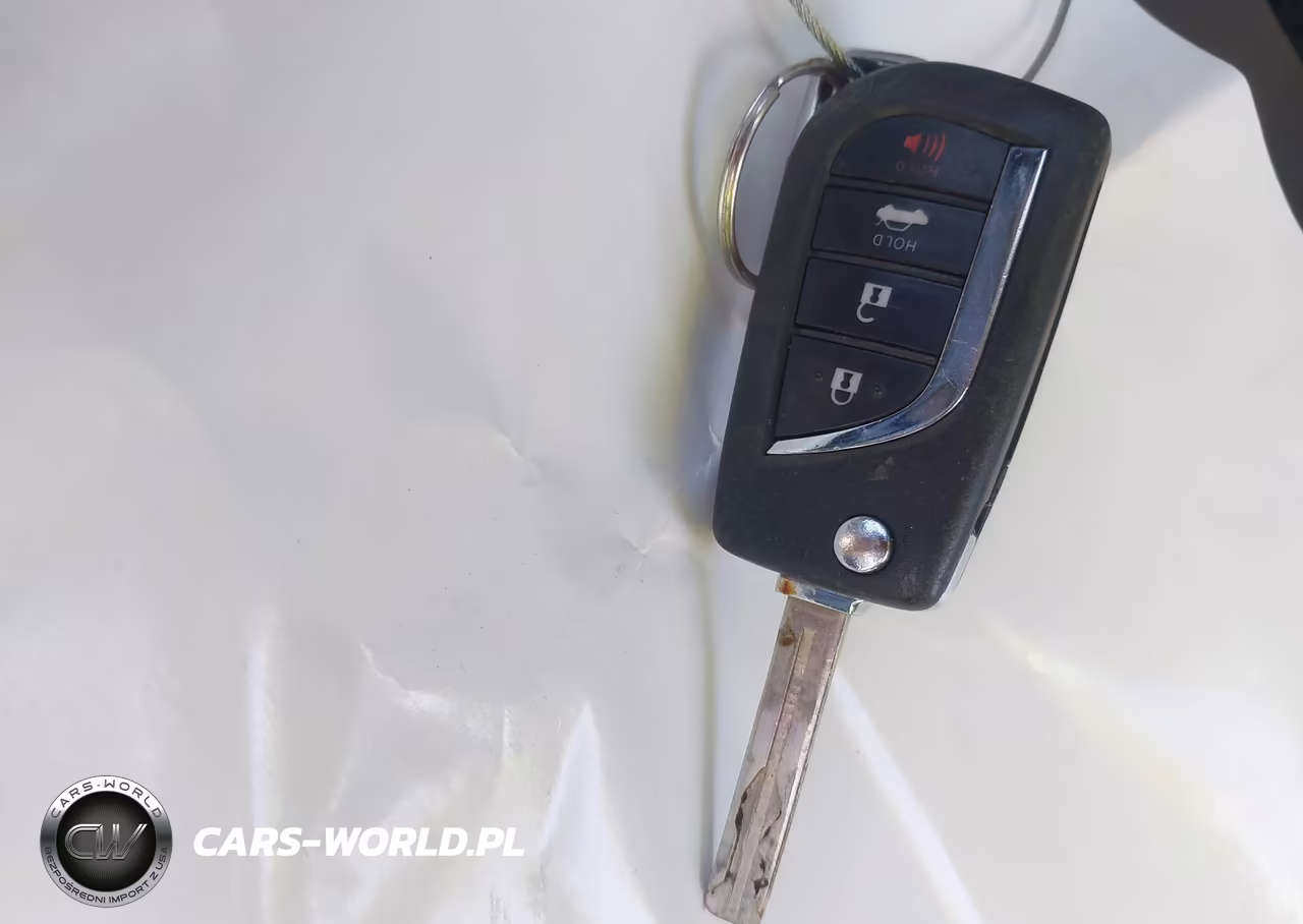 2018 Toyota Camry Le VIN:JTNB11HK0J3029009 - 11