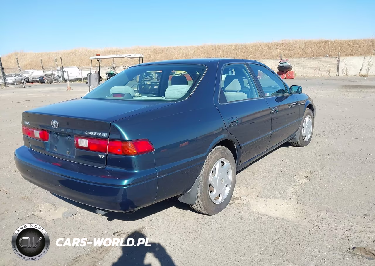 1997 Toyota Camry Le V6 VIN:JT2BF22K8V0049187 - 4