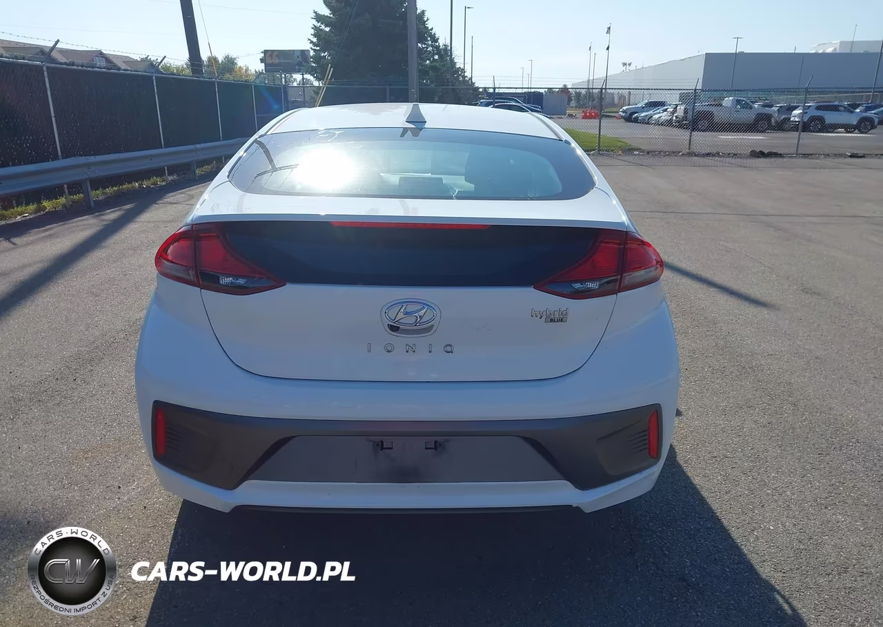 2020 Hyundai Ioniq Hybrid Blue VIN:KMHC65LC3LU220031 - 21