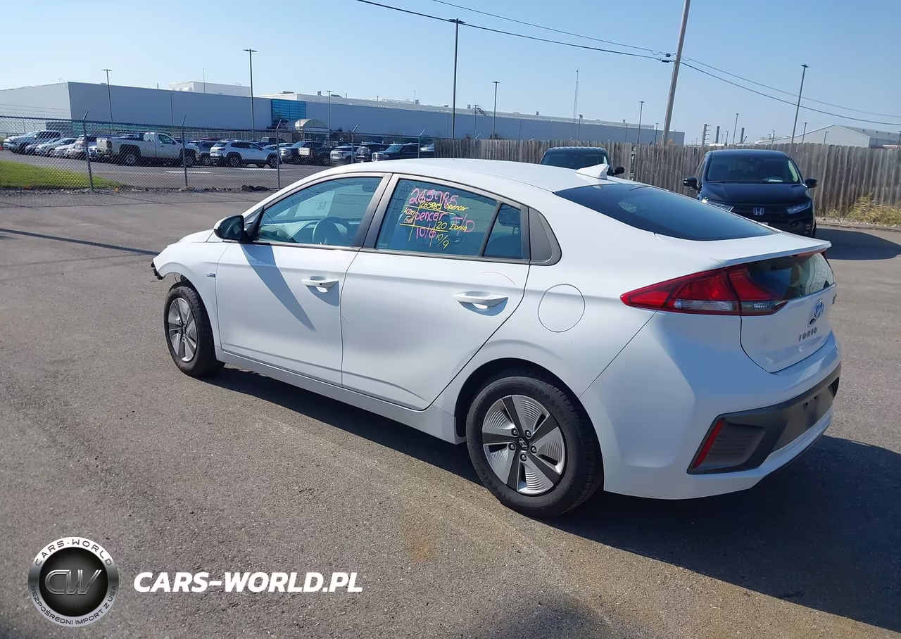 2020 Hyundai Ioniq Hybrid Blue VIN:KMHC65LC3LU220031 - 3