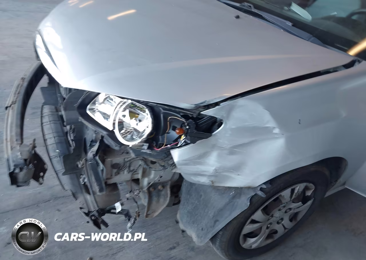 2010 Hyundai Elantra Gls VIN:KMHDU4AD7AU142477 - 13