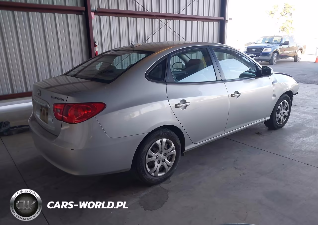 2010 Hyundai Elantra Gls VIN:KMHDU4AD7AU142477 - 4