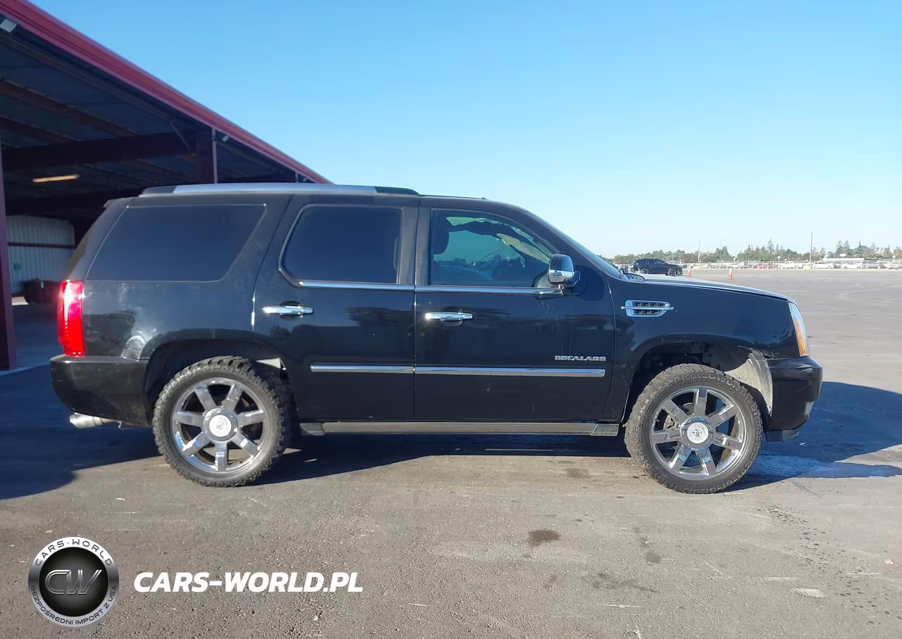 2011 Cadillac Escalade Premium VIN:1GYS4CEF2BR133010 - 16