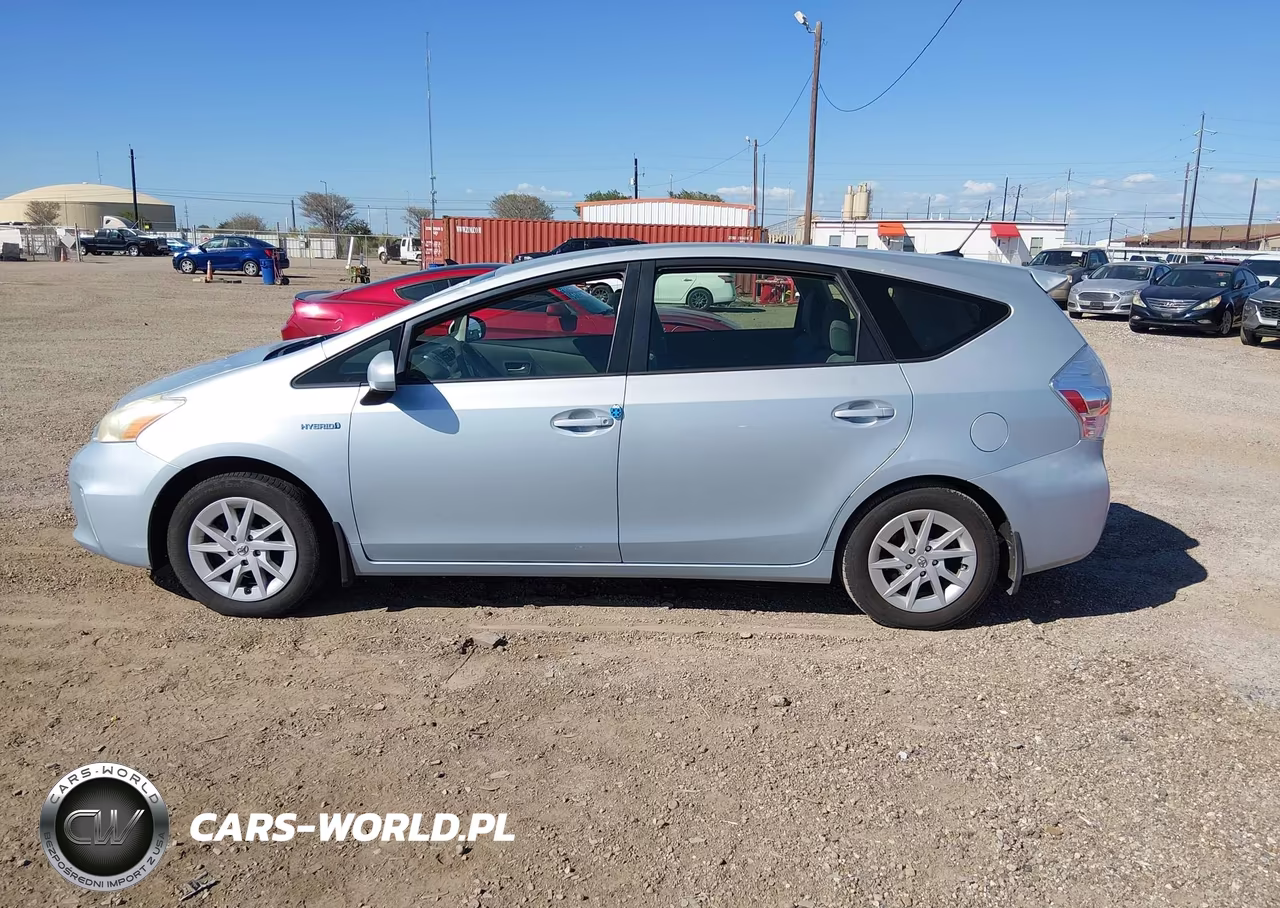 2013 Toyota Prius V Three VIN:JTDZN3EU6D3220088 - 14